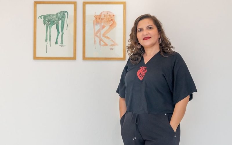 Exposição Amar o Mar: o Feminino das Águas”, de Luciana Oliveira, chega ao Espaço Arte Brasil 