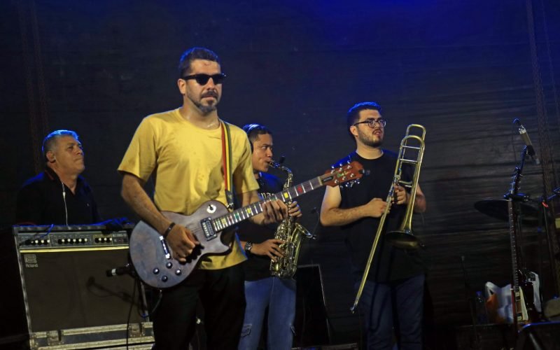 Rock e reggae levam o público para primeira edição do ano do Circulador Cultural