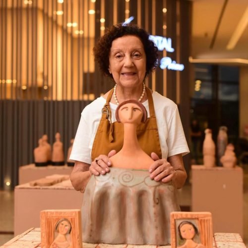 Mês da Mulher: Exposição reúne oito artistas no Espaço Arte Brasil, em João Pessoa