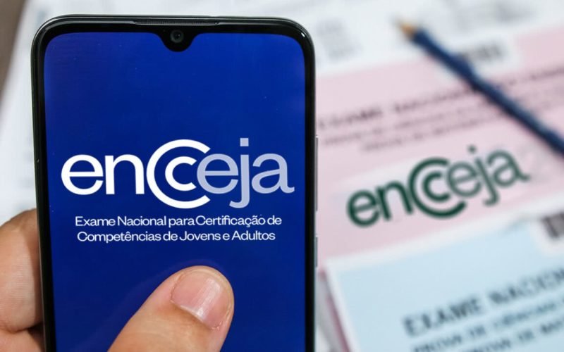 Encceja 2024: inscrições começaram nesta segunda-feira; veja como se inscrever