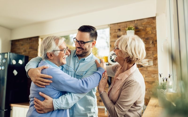 Com a população brasileira envelhecendo, famílias procuram espaços que combinem autonomia, bem-estar e serviços integrados