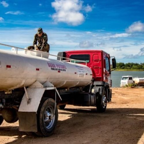 Operação Carro-Pipa é suspensa e deixa 275 mil paraibanos sem água a partir desta segunda