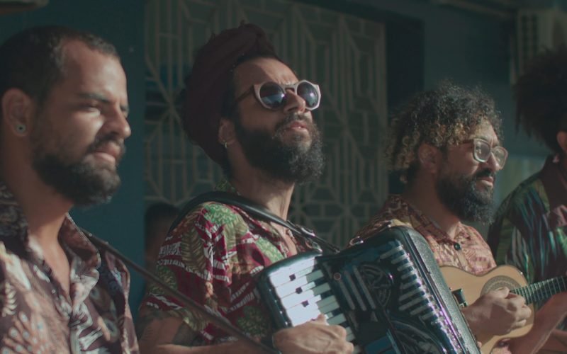 Os Fulano comemoram 10 anos com show no Viva Usina neste sábado, em João Pessoa