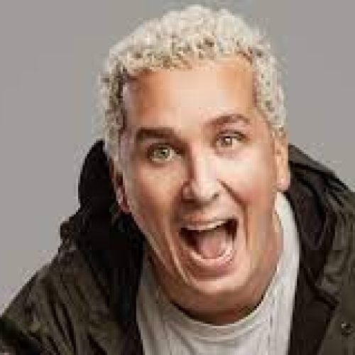 Rafael Portugal volta aos palcos de João Pessoa com show de humor no Teatro Pedra do Reino