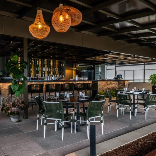 Sea Rooftop, no Bessa, divulga programação musical da semana com atrações ao vivo em João Pessoa