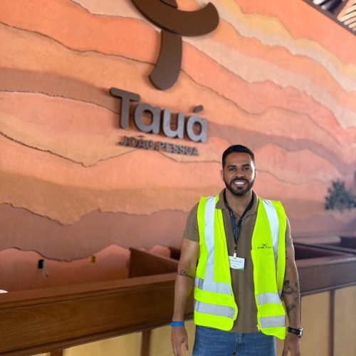 Do circo à hotelaria: conheça a trajetória de Diego Santos, o gerente geral do Tauá João Pessoa