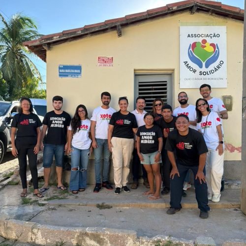 Dorgival Dantas cria “Xote do Bem”, fecha parceria com Ação Cidadania e entrega 1,5 tonelada de alimentos