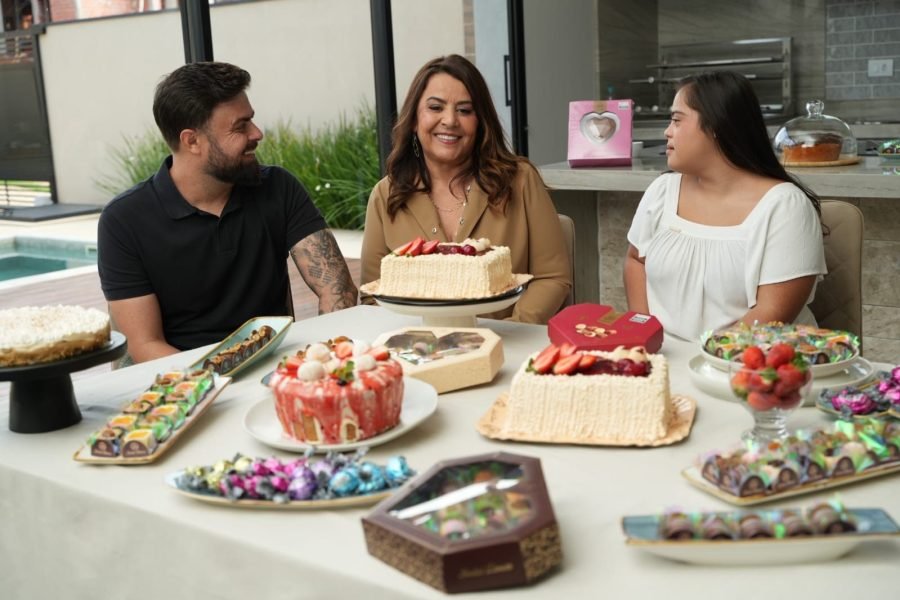 Sodiê Doces aposta em histórias reais para o Dia das Mães e lança bolo inspirado em memórias