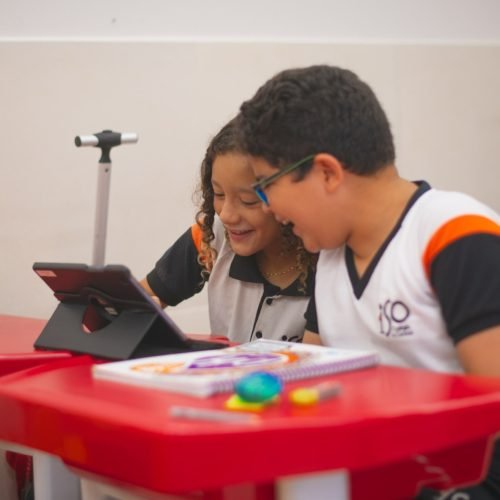 ISO Colégio e Cursos se torna pioneiro ao incluir disciplina de Inteligência Artificial na grade curricular