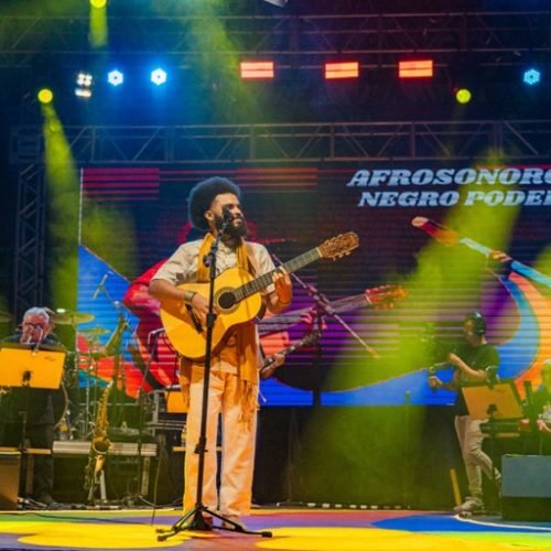 Programa Espaço Cultural recebe Afrosonoro e toca singles paraibanos