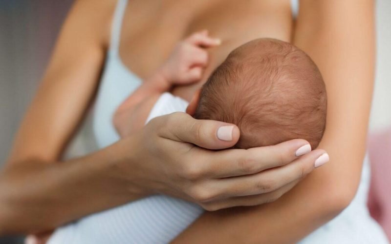 OMS reconhece o fim da transmissão do HIV de mãe para filho no país