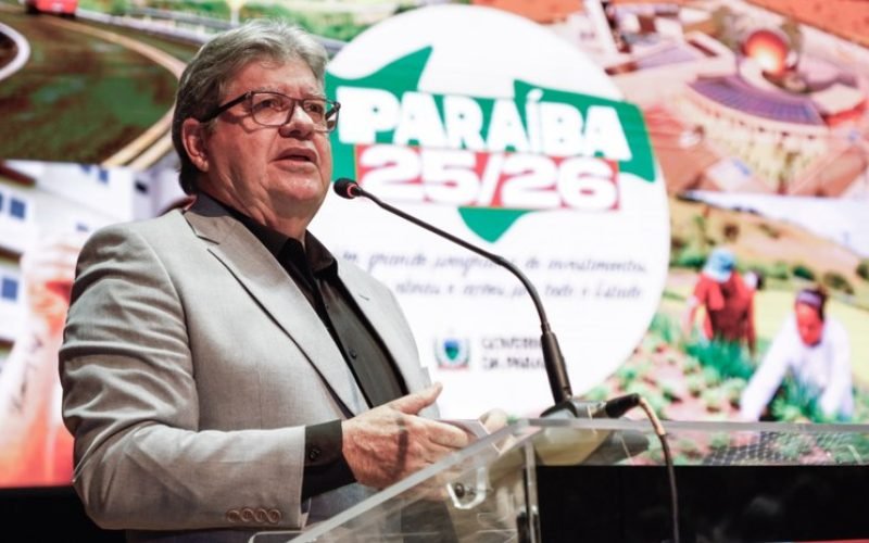 João anuncia investimentos de R$ 11,5 bilhões para 2025-2026 e destaca saúde financeira da PB