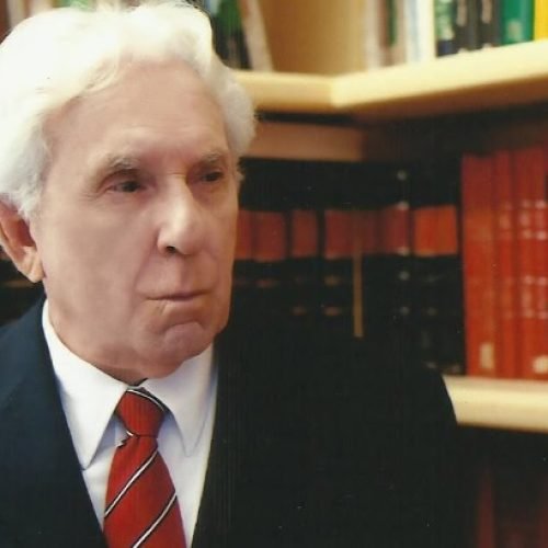 Morre ex-deputado federal e jurista paraibano Agassiz Almeida; velório acontece na ALPB