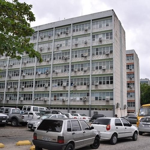Governo da PB decreta ponto facultativo e servidores terão “feriadão” em junho