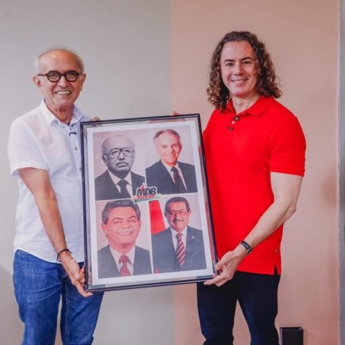 Cícero assina filiação ao MDB e oficializa pré-candidatura ao Governo da Paraíba nesta segunda