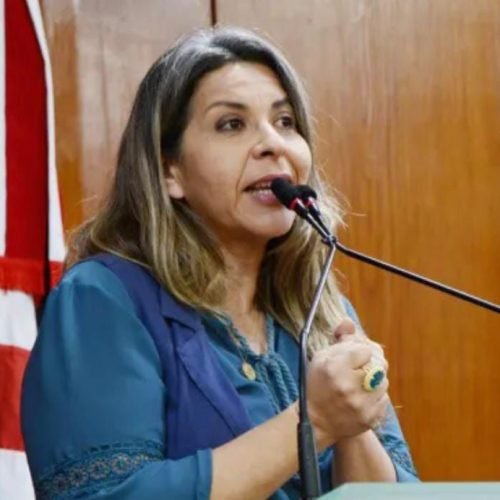 Justiça determina remoção de vídeos de Eliza Virgínia por discurso contra população LGBTQIA+