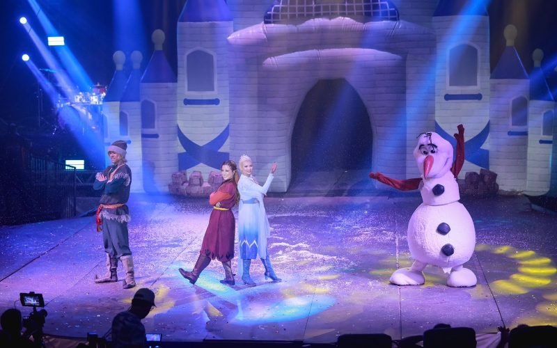 Internacional Circo Kroner apresenta Disney Magic Show no Carrefour Bessa