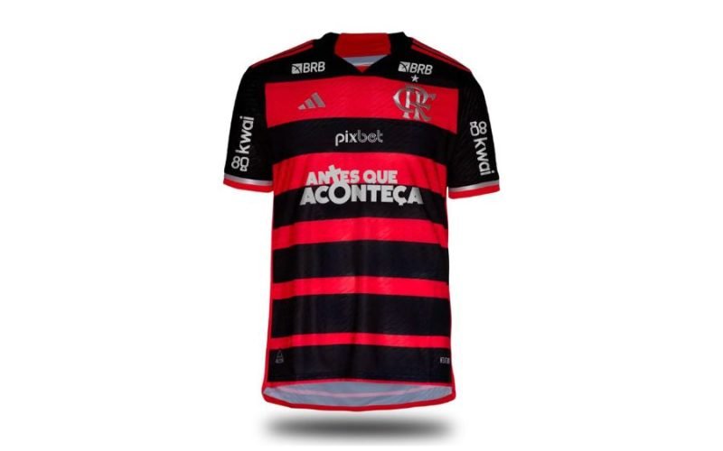 Flamengo abraça campanha de Daniella Ribeiro e joga com a camisa do “Antes que Aconteça”
