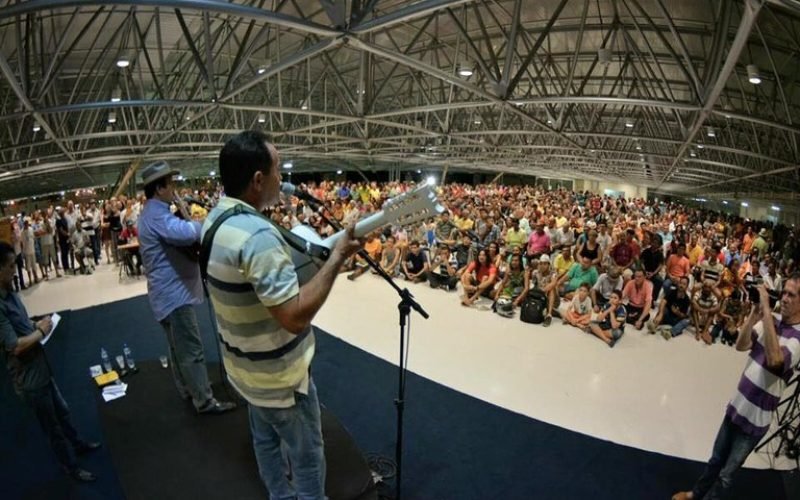 ‘De Repente na Estrada’ chega a Campina Grande com participação dos irmãos Jeferson e Jairo Silva