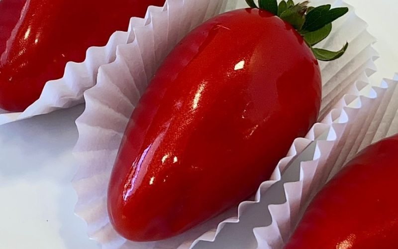 Sodiê Doces em João Pessoa aposta na tendência dos Morangos do Amor; veja como pedir