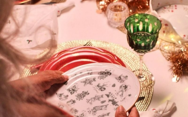 MAG Shopping promove Campanha Promocional de Natal 2025 com louça exclusiva em porcelana