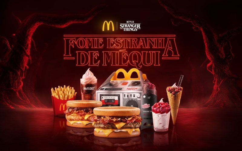 McDonald’s lança seis produtos em collab com Stranger Things, da Netflix, incluindo sanduíche invertido