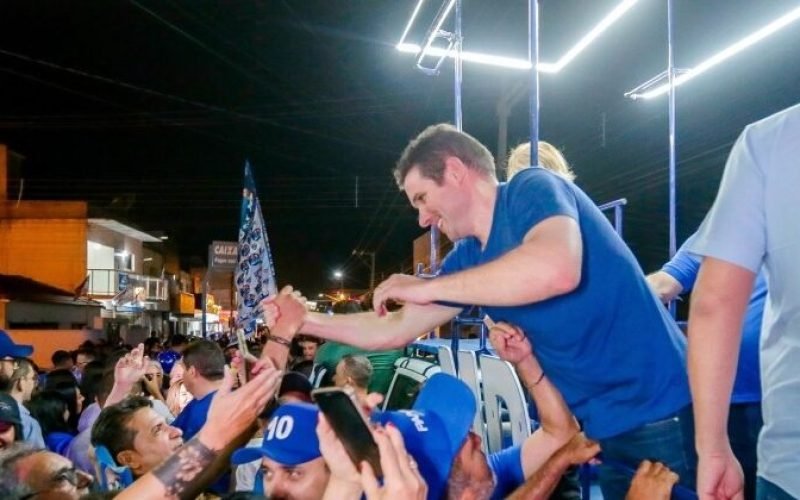 A ascensão da Paraíba no cenário político nacional: Hugo Motta lidera destaque em Brasília
