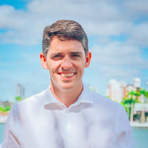 Tovar tira licença do mandato e Dinho Papa-léguas deve assumir vaga na ALPB