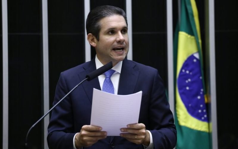 Motta reúne líderes partidários nesta semana para alinhar pauta da Câmara após recesso