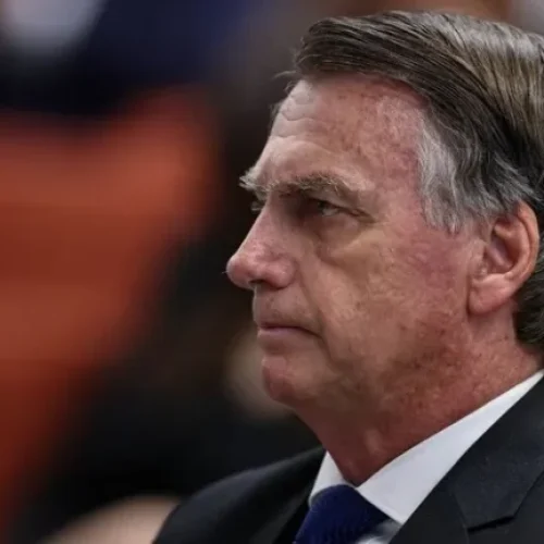 PGR se manifesta a favor de prisão domiciliar para Jair Bolsonaro; confira