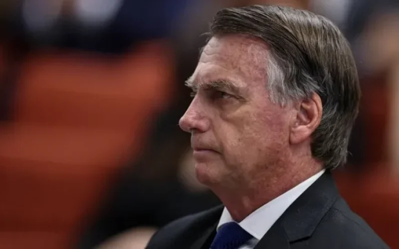 PGR se manifesta a favor de prisão domiciliar para Jair Bolsonaro; confira