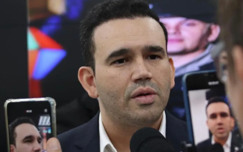 Jhony Bezerra anuncia candidatura a deputado estadual em 2026: “continuar na defesa de CG”