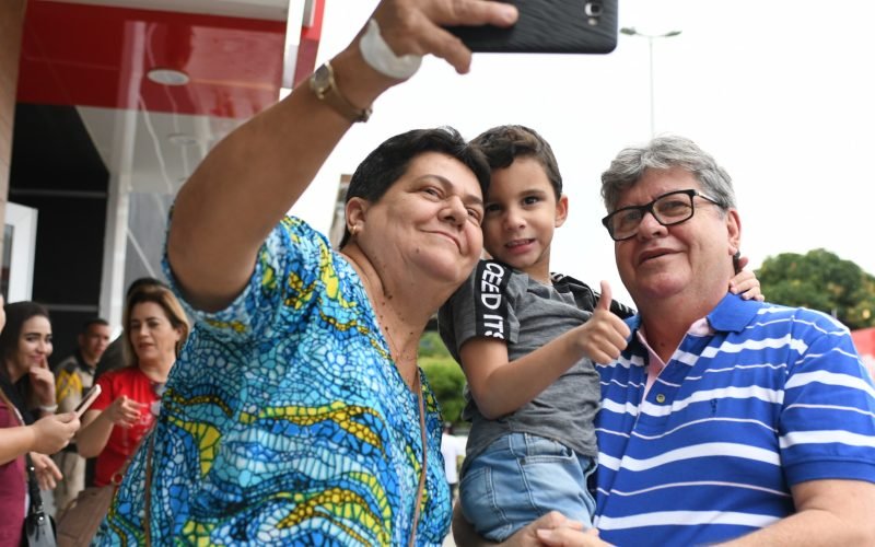 Quaest: 50% dos moradores da Capital avaliam positivamente a gestão João Azevêdo