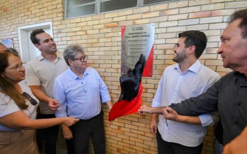 João entrega reforma e ampliação de escolas em CG e destaca investimentos na Rainha da Borborema