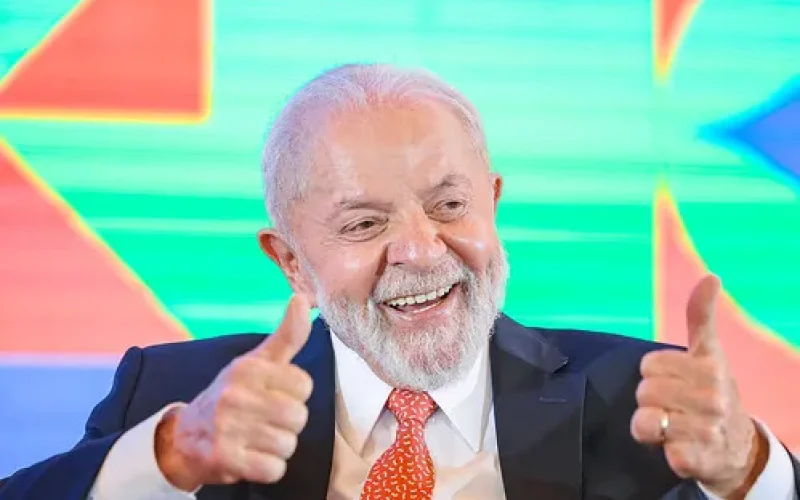 Pesquisa: Lula lidera com folga em todos os cenários na PB na disputa presidencial