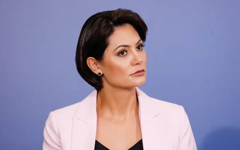 Com Efraim Filho na comitiva, Michelle Bolsonaro cumpre agenda em JP e CG