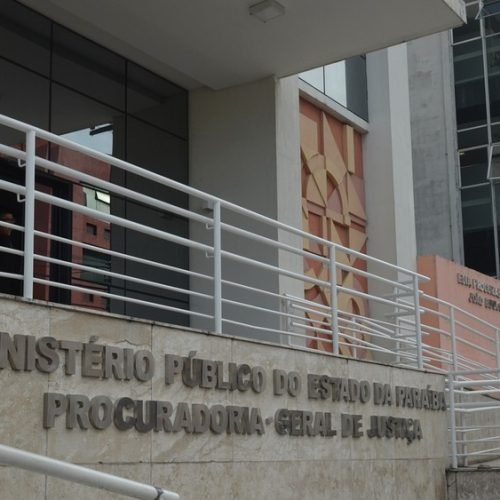 Prefeita de Juru contrata empresa da própria filha e Ministério Público entra em ação