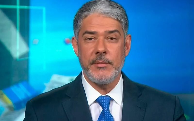 William Bonner deixa o Jornal Nacional após quase três décadas; César Tralli assume