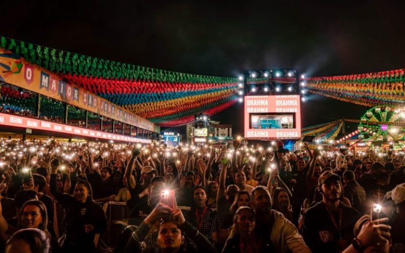 Confira a programação completa do São João de Campina Grande desta terça-feira 
