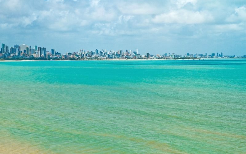 Todas as praias da Grande João Pessoa estão próprias para banho neste fim de semana