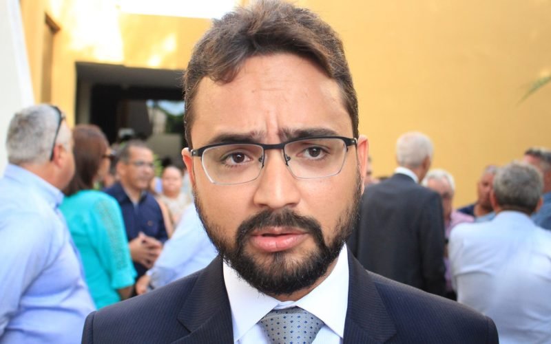 Tibério diz que Gervásio “se confundiu” e que não há decisão do PSB sobre Santa Rita