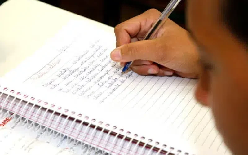 Sicredi Evolução promove 10º concurso de Redação para estudantes da rede pública